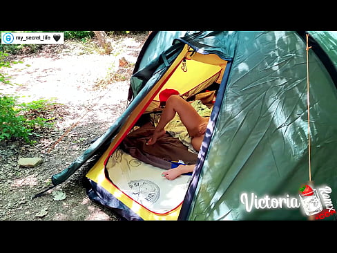 ❤️ Gefilmt op Kamera Passionéierte Rucksack Stranger an engem Zelt ❤️ Super Porn op Porno lb.rionews.top ﹏