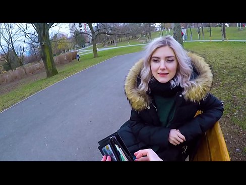 ❤️ Drénkt e Frieme säi waarme Spuer fir Suen - Blowjob am Park vum Eva Elfie ❤️ Super Porn op Porno lb.rionews.top ﹏
